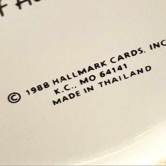 Shoebox Greetings “over the hill I go” coffee mug - Picture 8 of 14